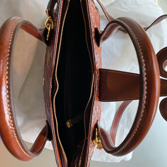 Beautiful Brown leather Pijushi purse - Picture 9 of 9